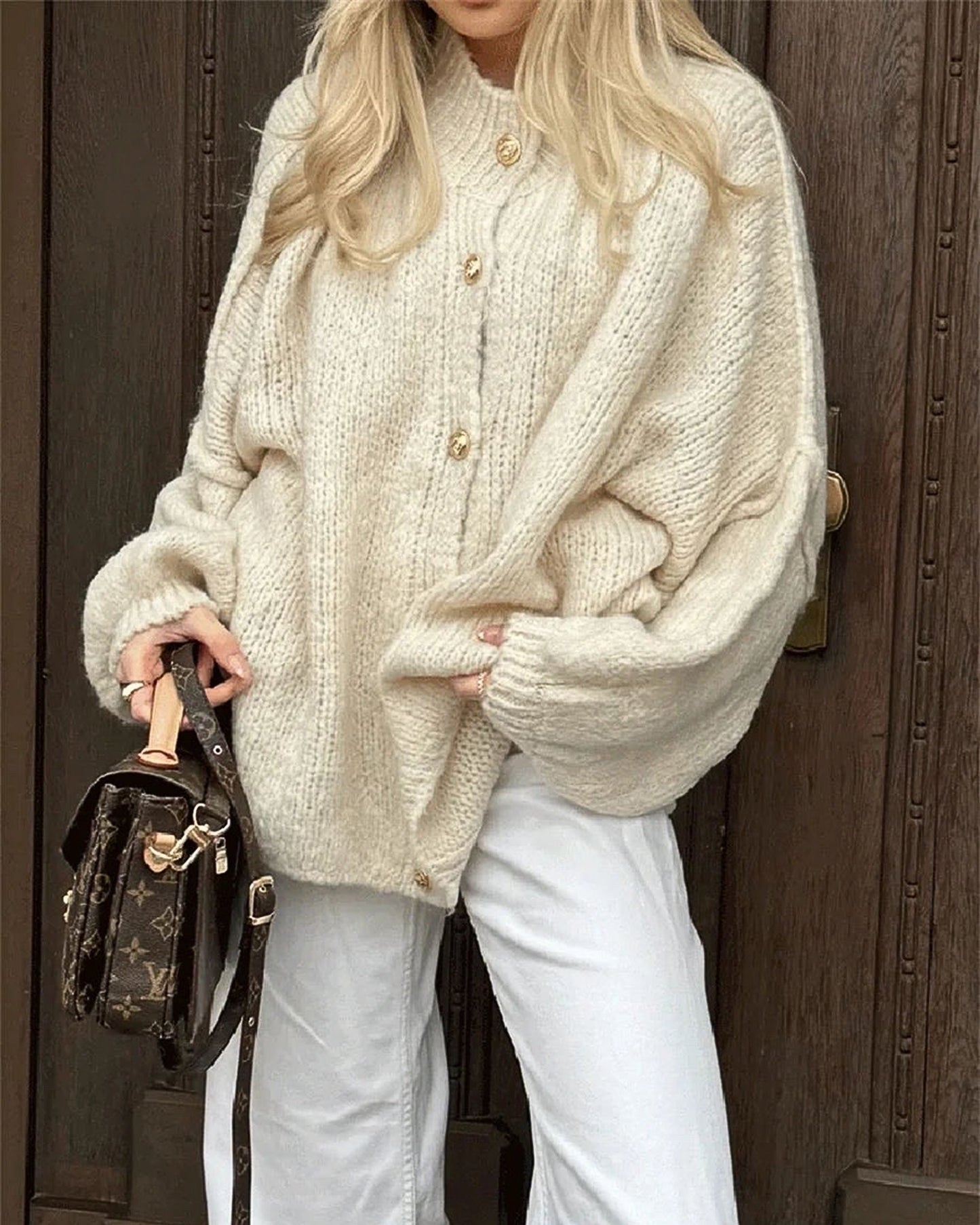 Noverra™ Oversized Knit Cardigan